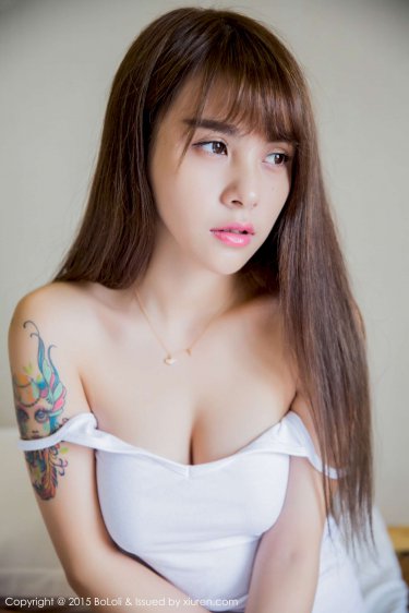 学渣含着学霸几巴的写作业视频