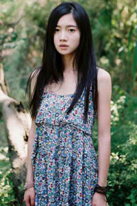 李婉华三级